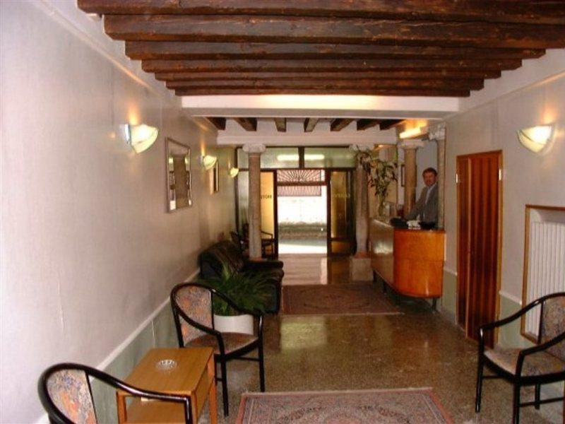 Hotel Caneva Venezia Esterno foto