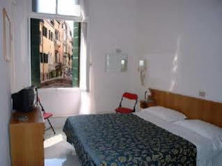 Hotel Caneva Venezia Esterno foto